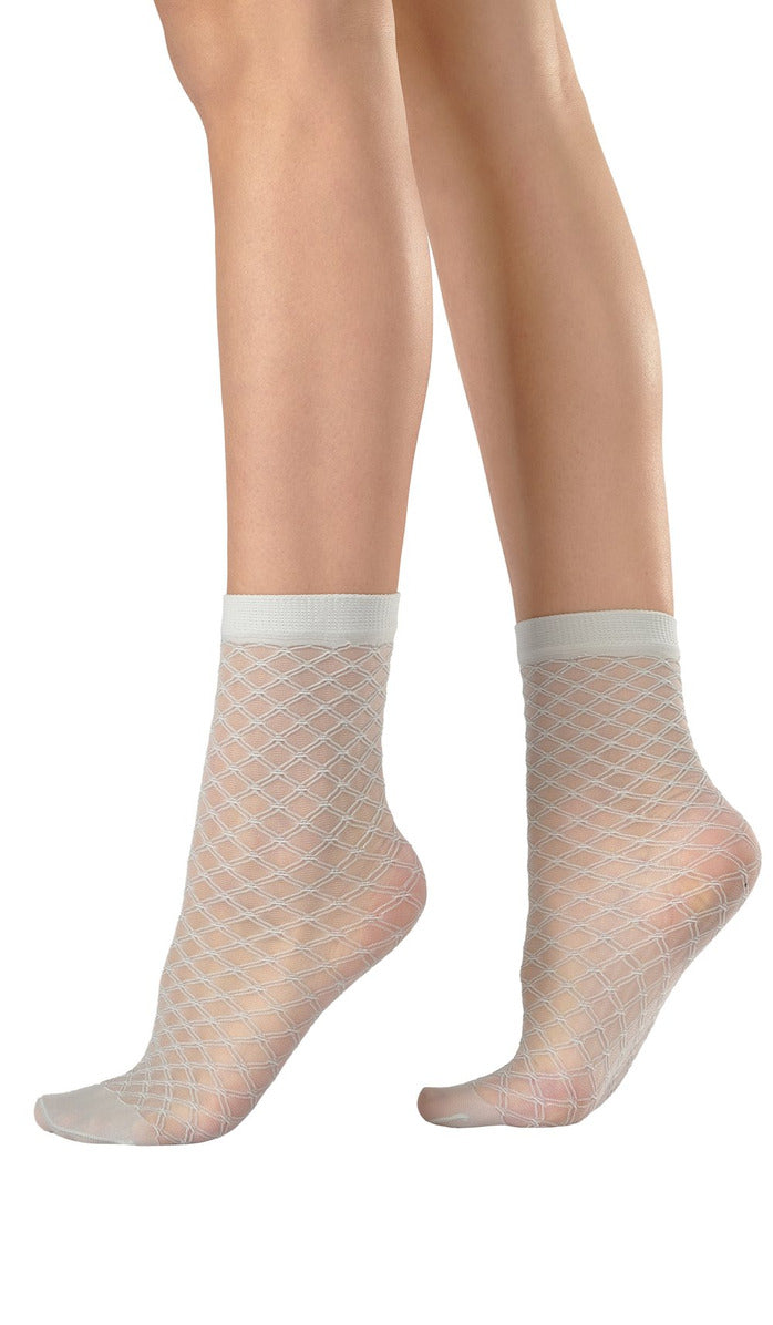 Metallic Diamond Mesh Ankle Socks - Silver