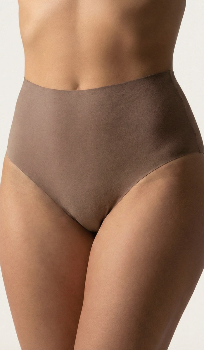 Seamless Cotton Panty - Maxi Mocha - Side View