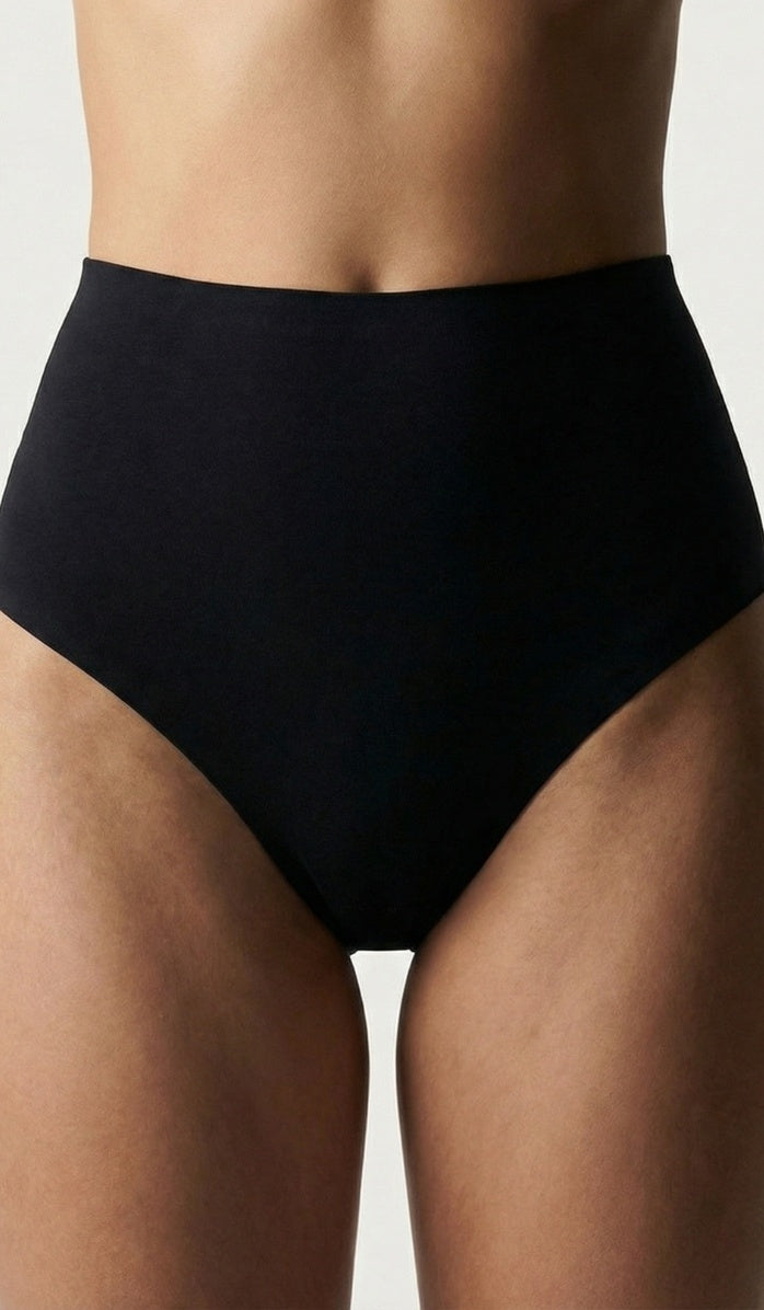 Seamless Cotton Panty - Maxi Black - Side View