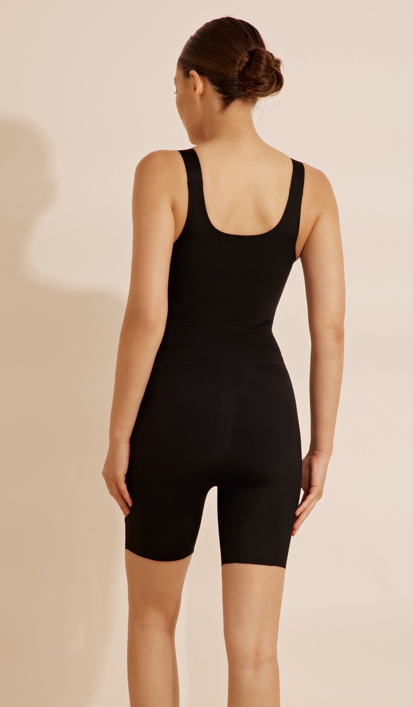 Sculpting Bodysuit Wide Straps - Black