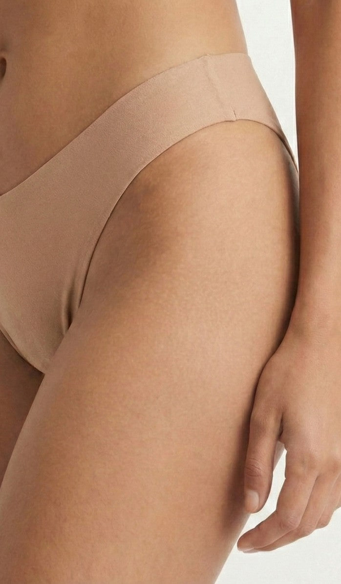 Seamless Cotton Brief - High Leg Powder