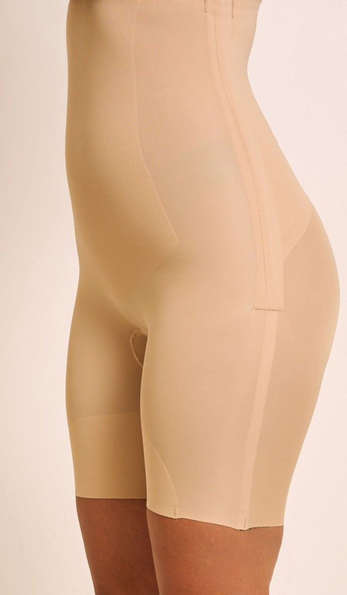 Powder Shaping Shorts - ULTRA HIGH