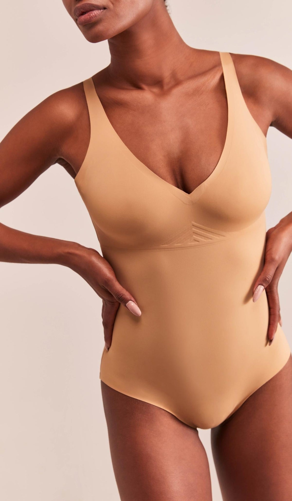 Sculpting Bodysuit Nude - LIGHT
