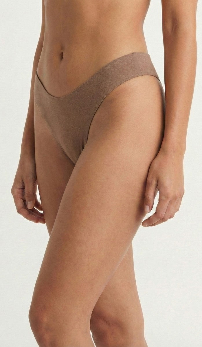 Seamless Cotton Panty - Hi-Leg Mocha - Side View