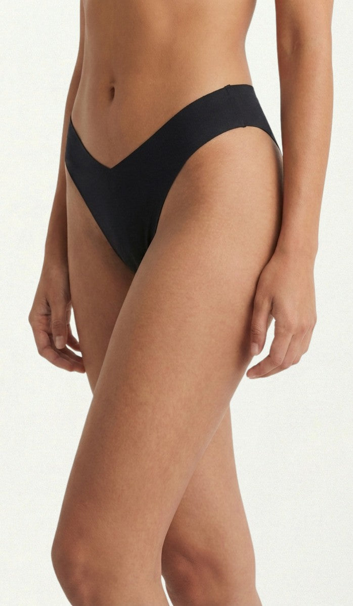 Seamless Cotton Panty - Hi-Leg Black - Side View