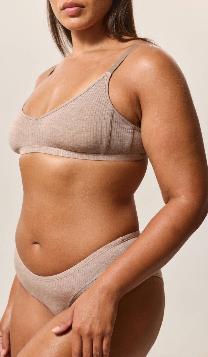 Refined Basic V-Neck Bra - Rib Modal Mocha