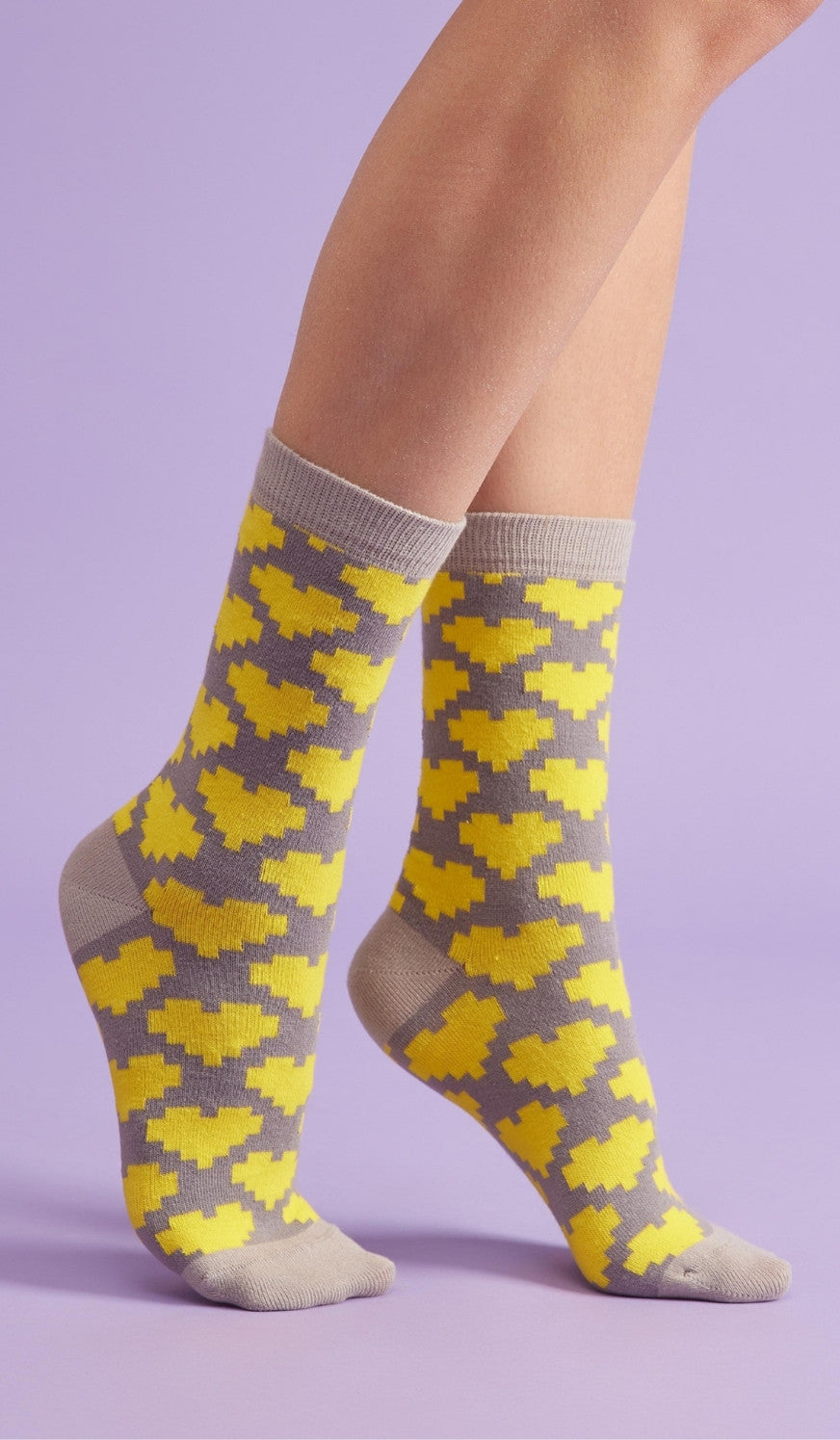 PIXEL HEARTS YELLOW - Cotton socks