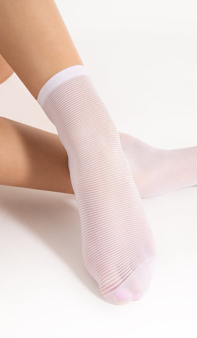 White thin stripe socks