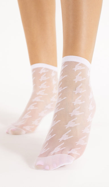 White houndstooth socks