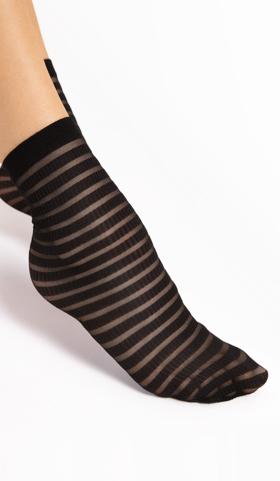 WOMEN'S NYLON SOCKS - IZZY BLACK