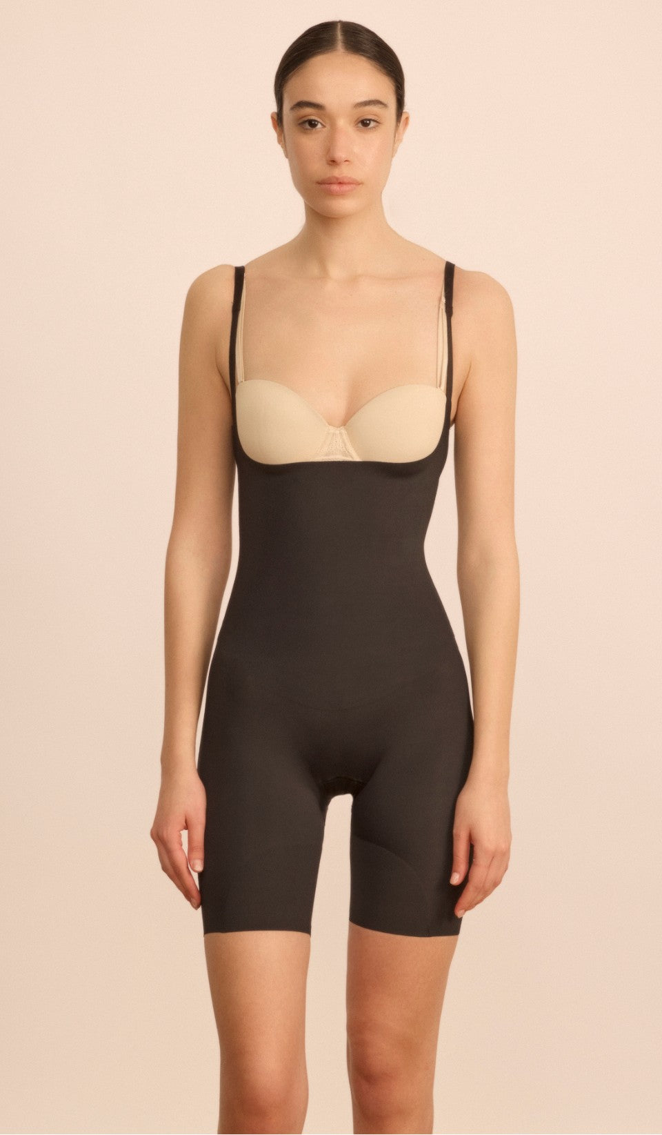 Sculpting Bodysuit Open Bust - Black